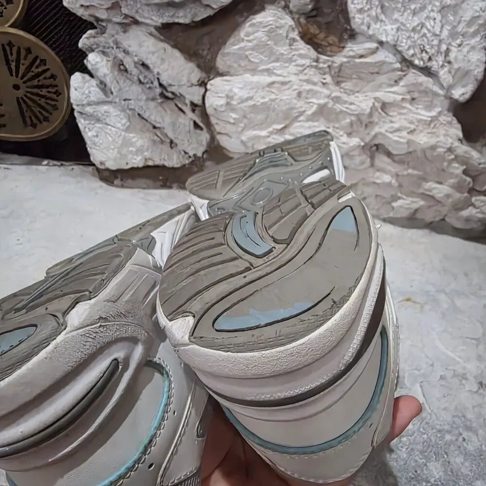 Vionic Women's Tabi Walking Shoes White Teal Size 8.5 Comfort Cushioned Straps